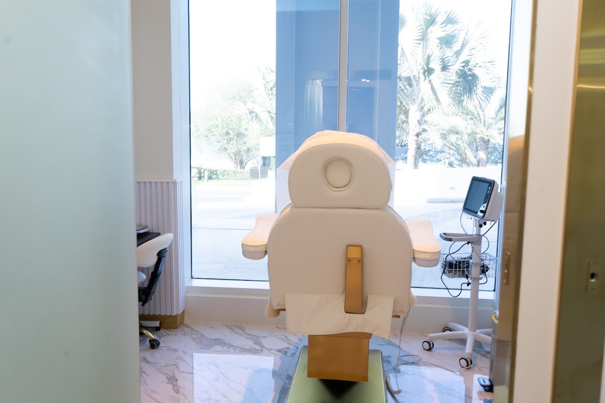 Beverly Hills Wellness & Aesthetics Clinic Waldorf 5