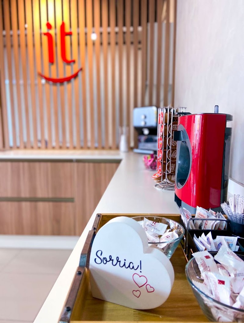 Clínica It Odonto - Invisalign e Aparelho Ortodôntico - Dentista em Manaus