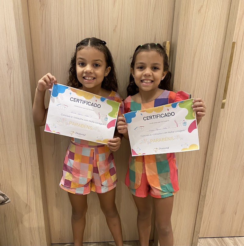 Diamond Clinic Centro: Clínica Odontológica, Estética Facial em Niterói RJ - foto 2