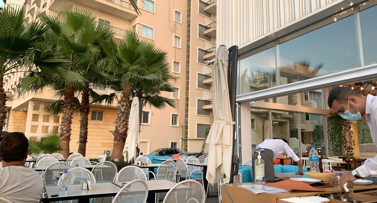 Kahwat Ras Beirut in beirut