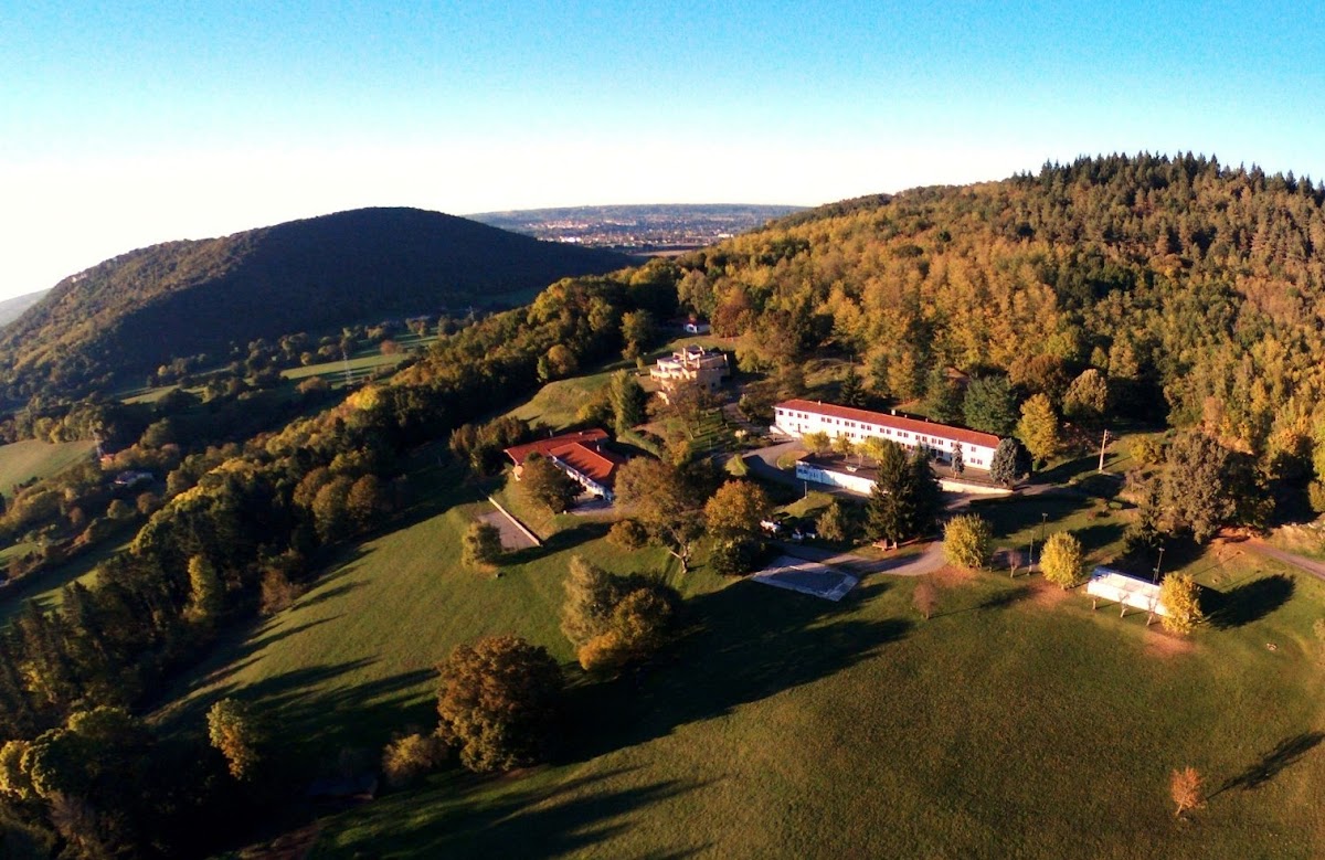 Dhamma Sūriyārāma Centre Vipassana