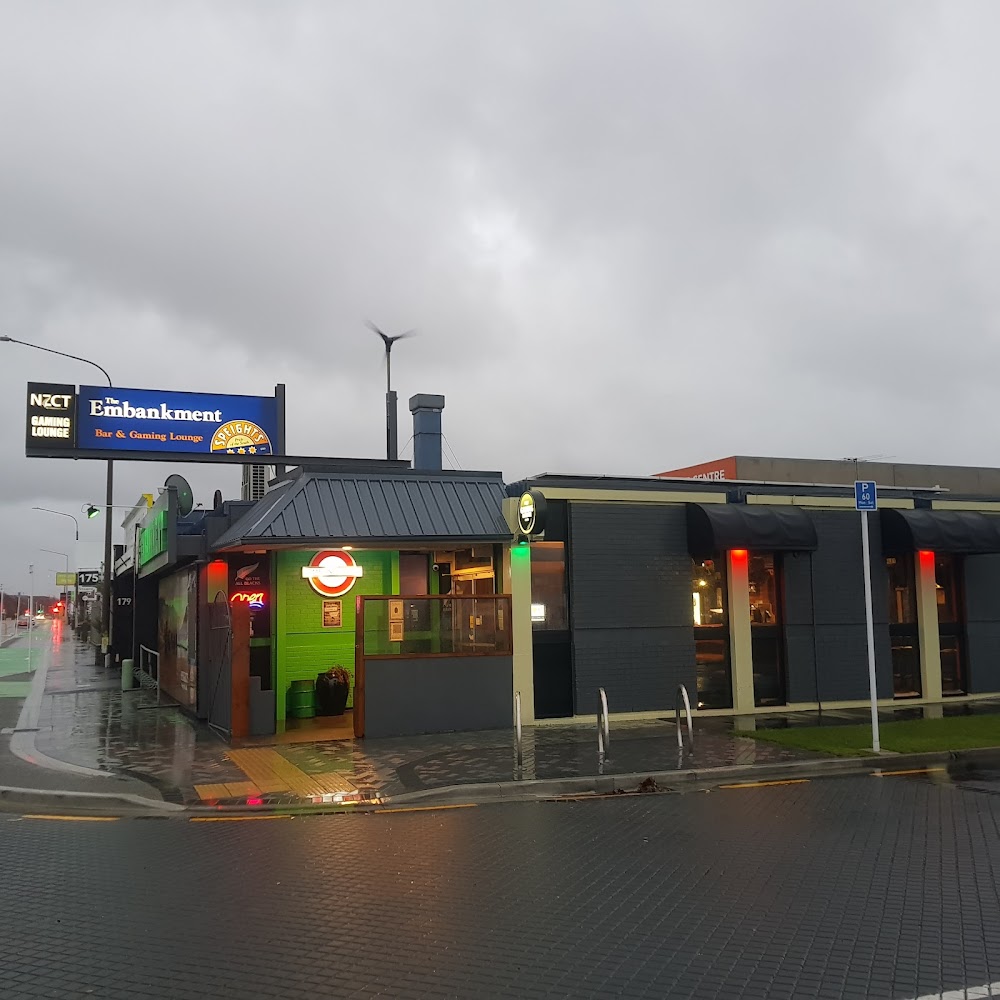 Embankment Tavern