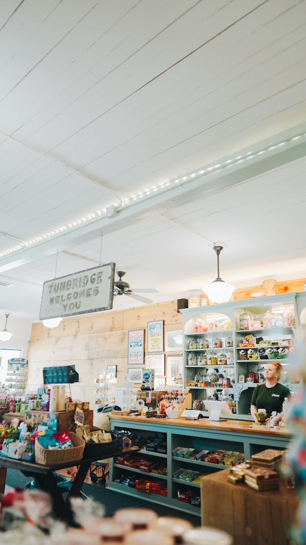 Tunbridge General Store