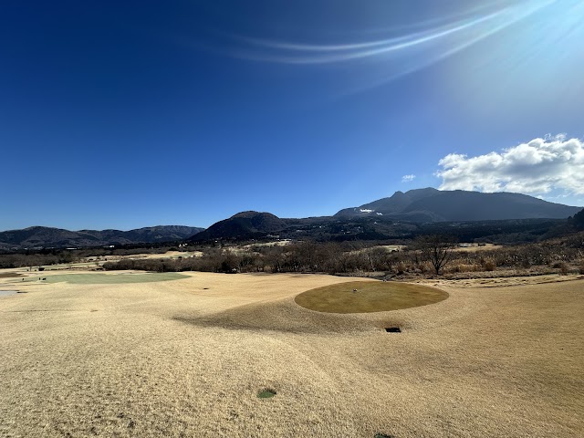 Hakone Country Club - Photo 2