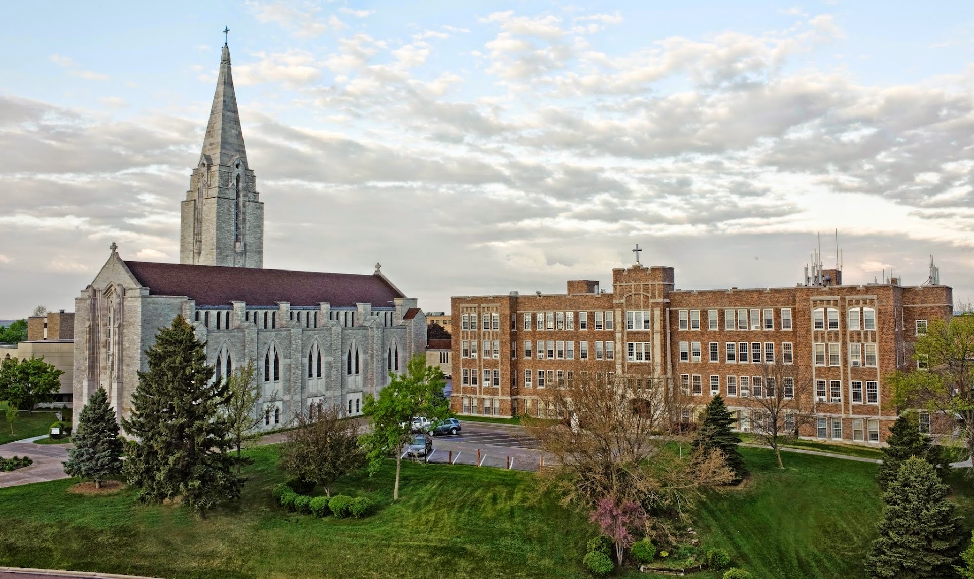 Mount Marty University