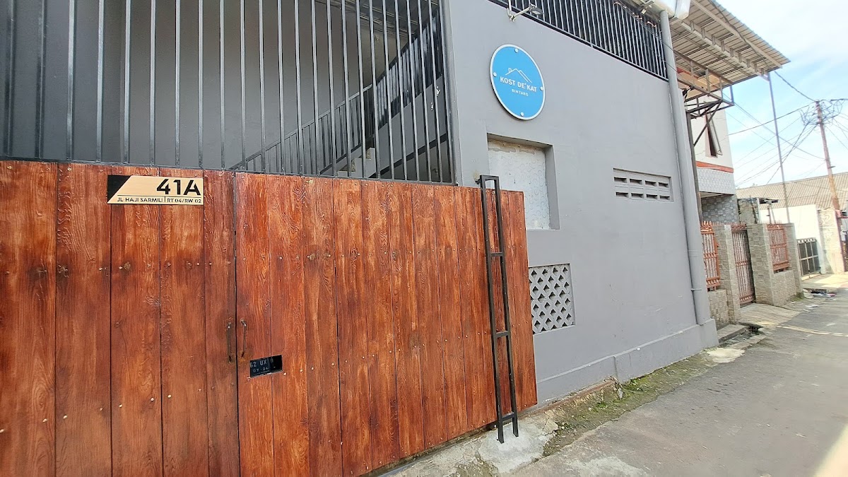Kost De'Kat STAN - Bintaro