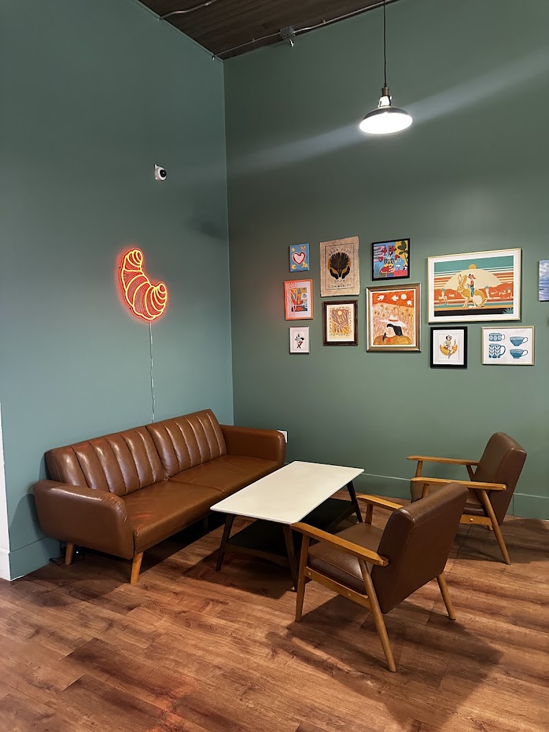 Lo-Fi Coffee House & Studio photo 3