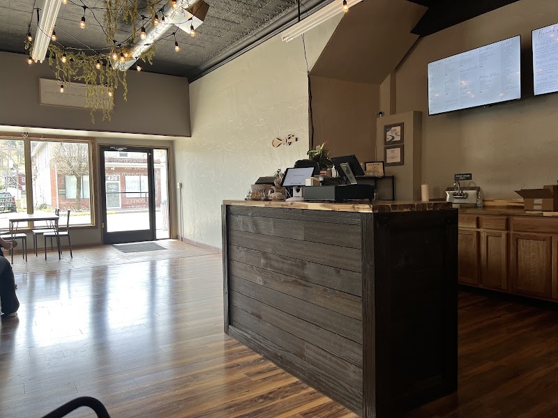 Grounded Cafe & Eatery photo 3