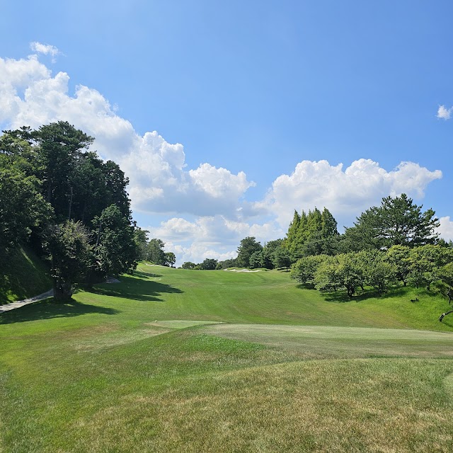 Isogo Country Club - Photo 1