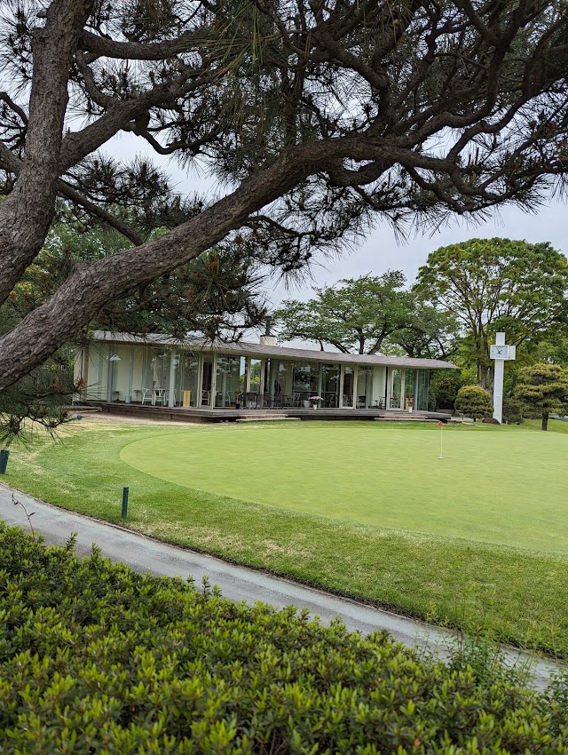 Isogo Country Club - Photo 5
