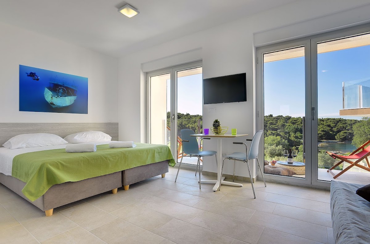 Premantura Resort - Hotel & Restaurant — 3