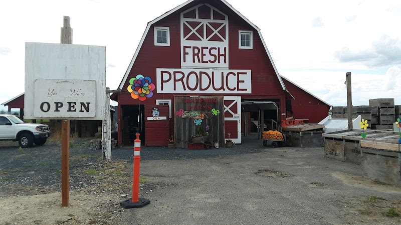 Red Barn Produce/ Red Barn French Deli & Coffee shop photo 1
