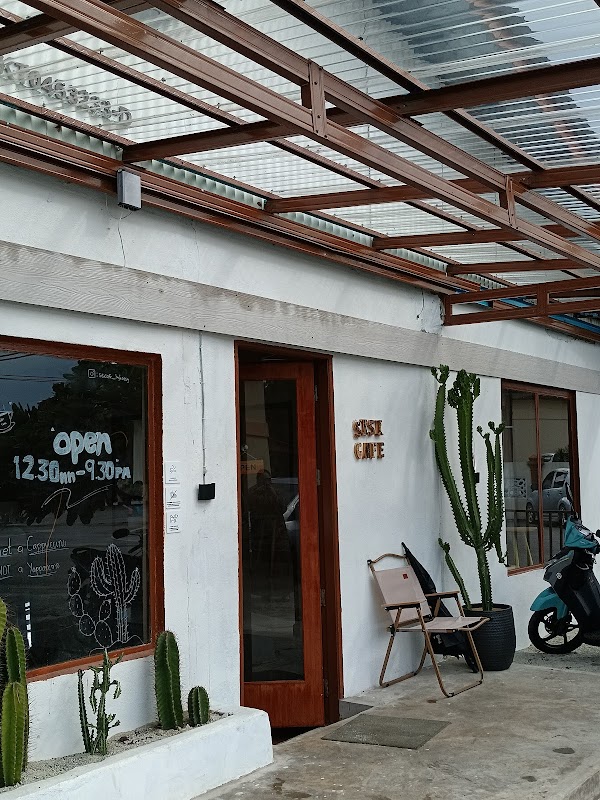 SiSi Cafe Alor Lintah - Photo 1