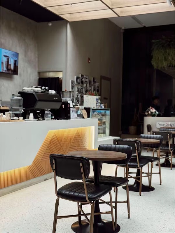 CAFE 32ND ST