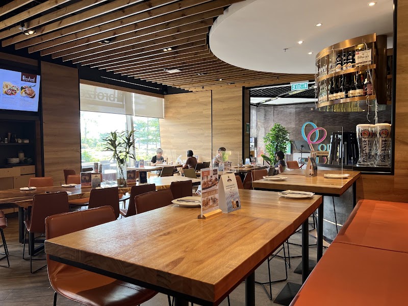 Brotzeit German Bier Bar & Restaurant (OP Mall)