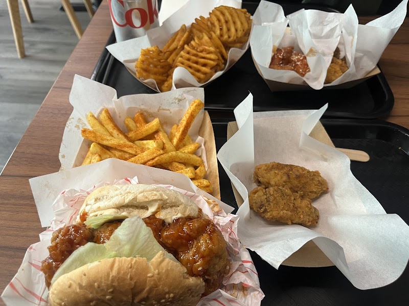 CrispyQ Asian Kitchen photo 4