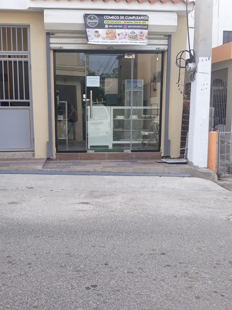 Shaddai Delicias - Imagen 1