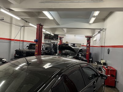 Foto de ACLIMAUTO OFICINA MECÂNICA