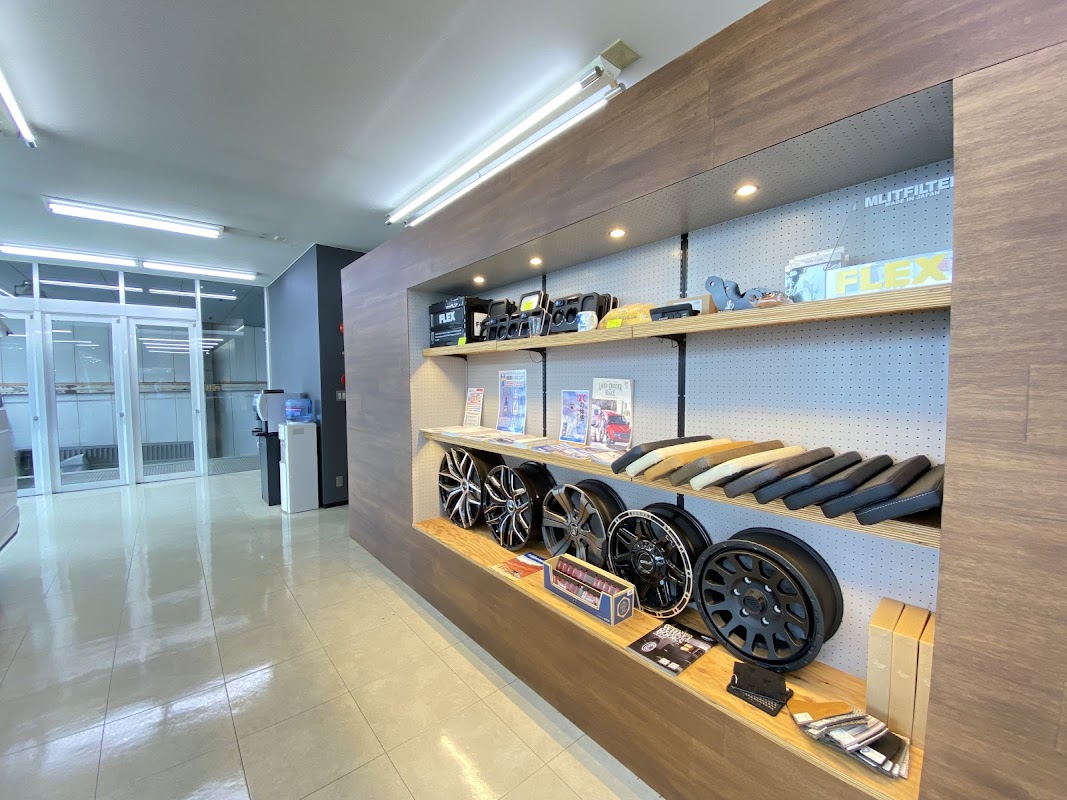 フレックス ハイエース名古屋店／ハイエース専門店 - 画像3