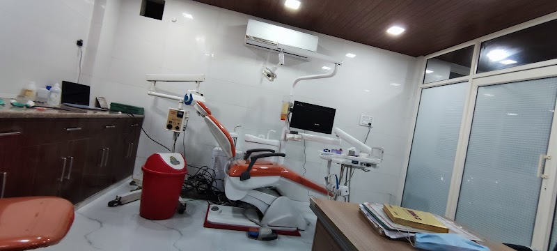 Moonal Dental Hospital