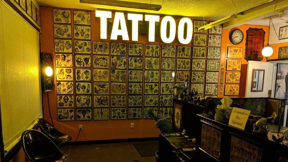 Tattoosmith & Company tattoo parlor in Everett, WA