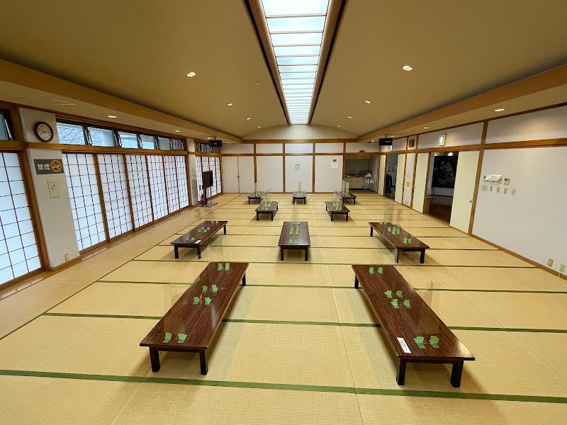 ふれあいの丘 交流センター 2