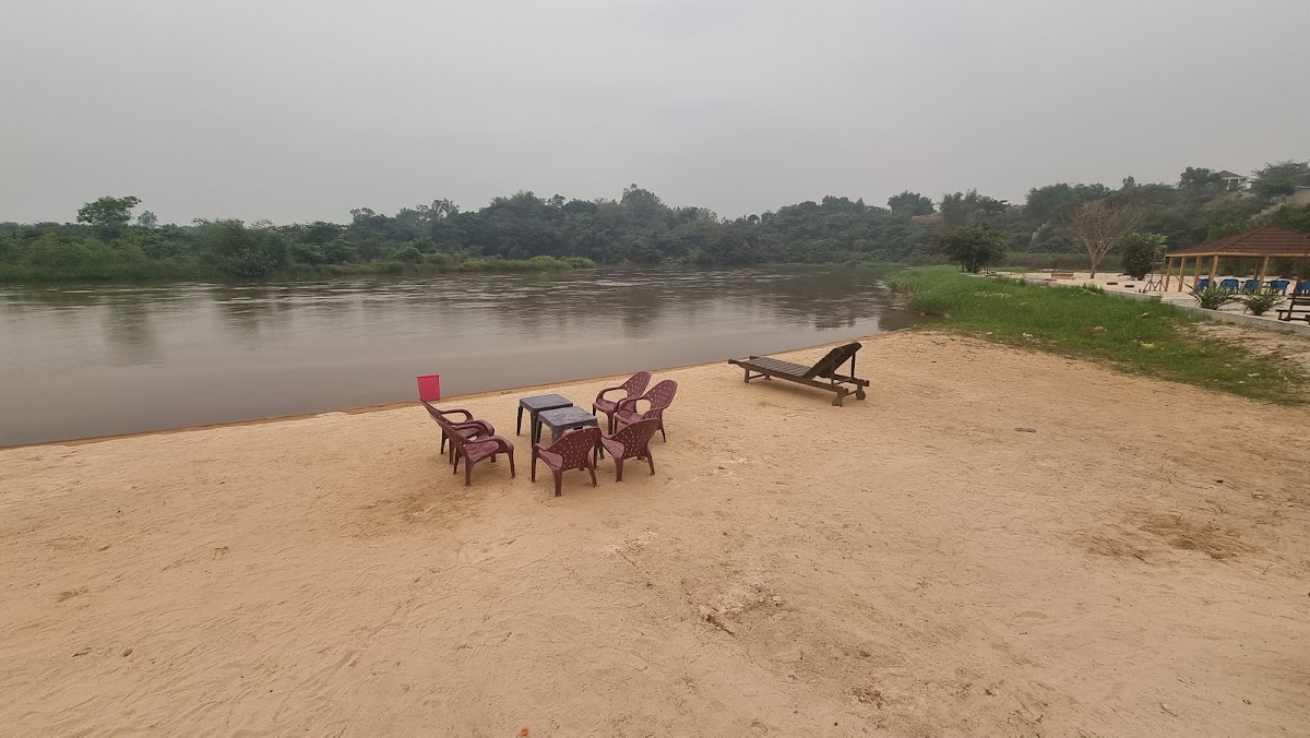 Enka Beach