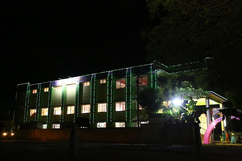 Balaguru-kamaladevimahal