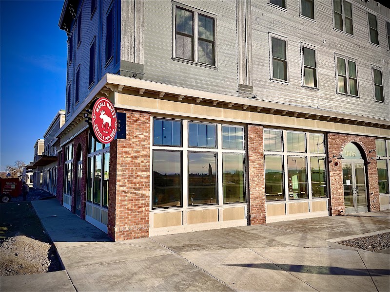 Maple Moose Coffee and Pop Shop photo 1