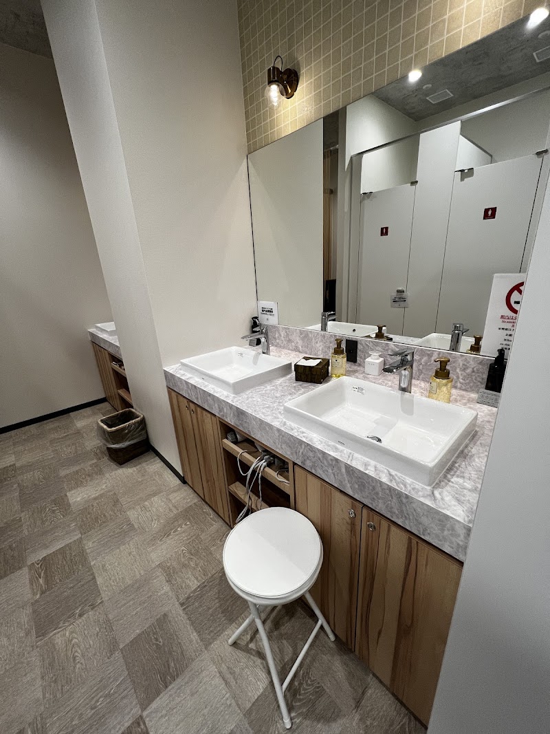 エイトポイントイン金沢 3