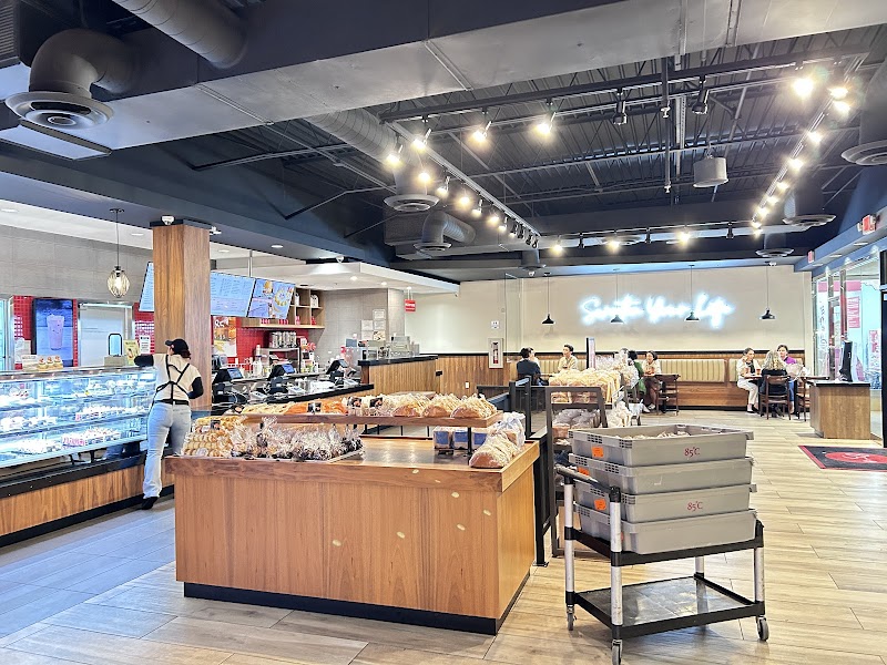 85°C Bakery Cafe - Carrollton photo 4