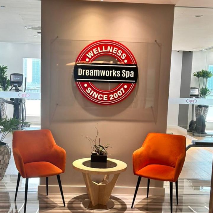 Dreamworks Spa | Crowne Plaza Marina 2