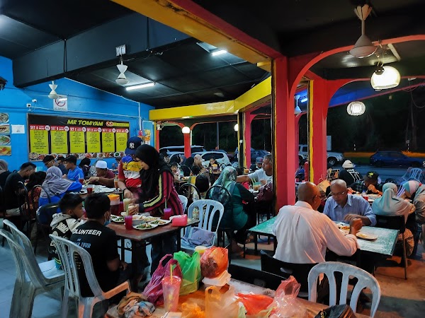 Restoran Mr Tomyam Seafood - Photo 1