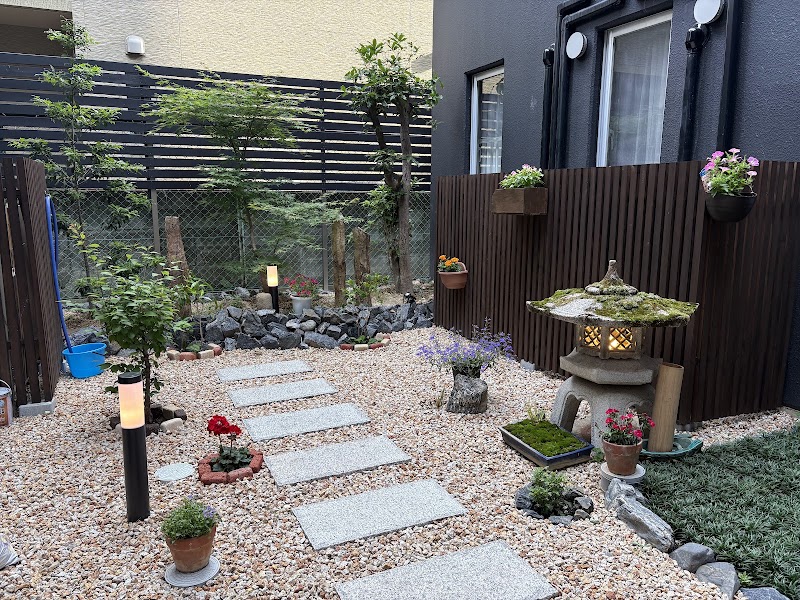 garden hotel