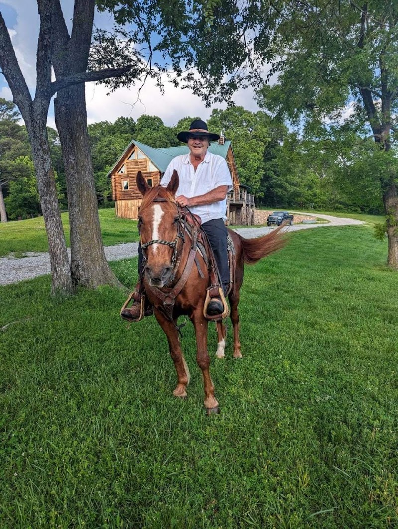 Grey Wolf Ranch Ozarks - Photo 2
