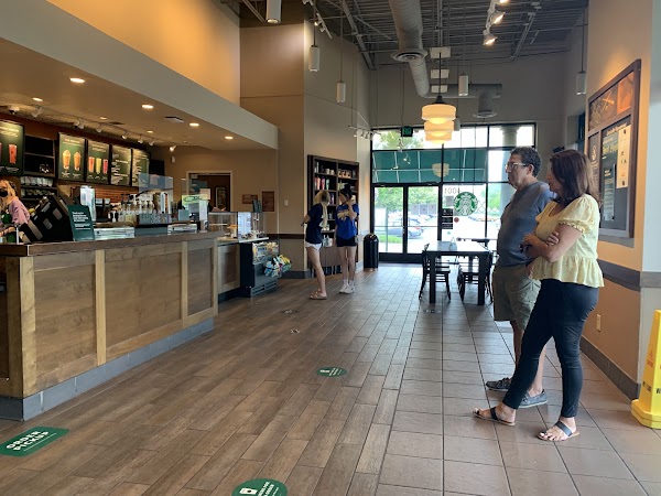 STARBUCKS #2562 exterior