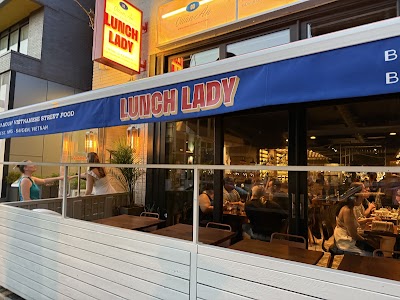 The Lunch Lady of Saigon photo 1