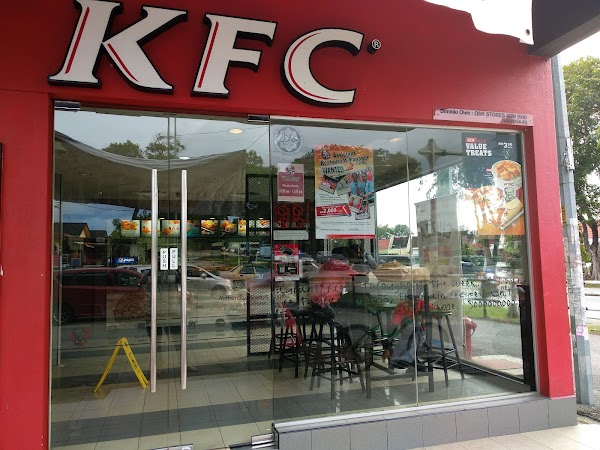 KFC - Photo 1