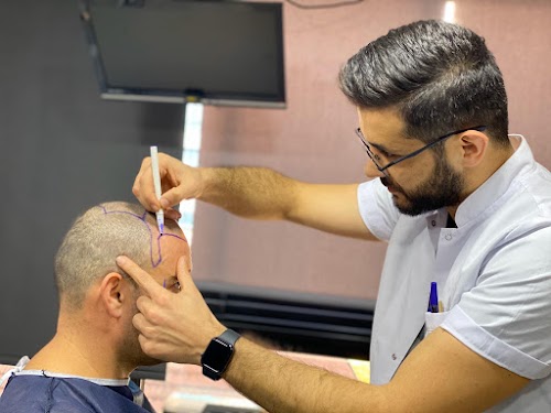 Master Hair Transplant logo