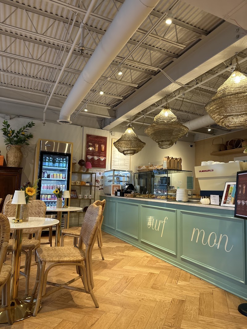 Beaucoup Café photo 3