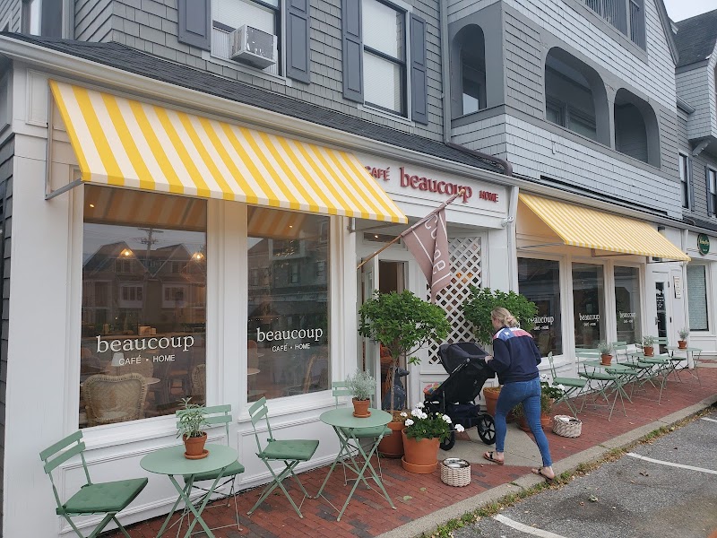 Beaucoup Café photo 1