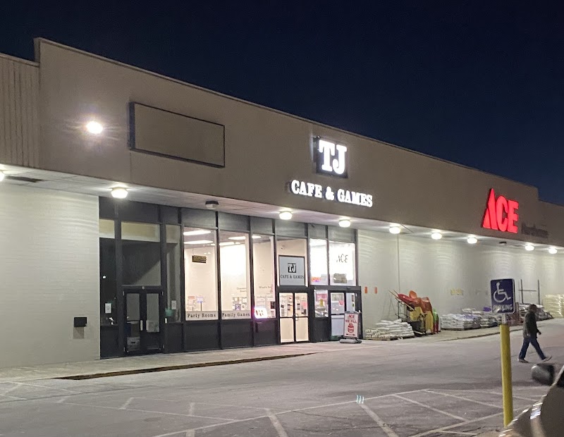 TJ Cafe & Games photo 1