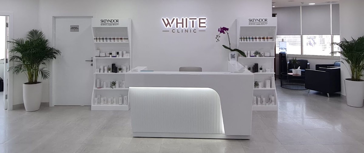 WHITE CLINIC 4