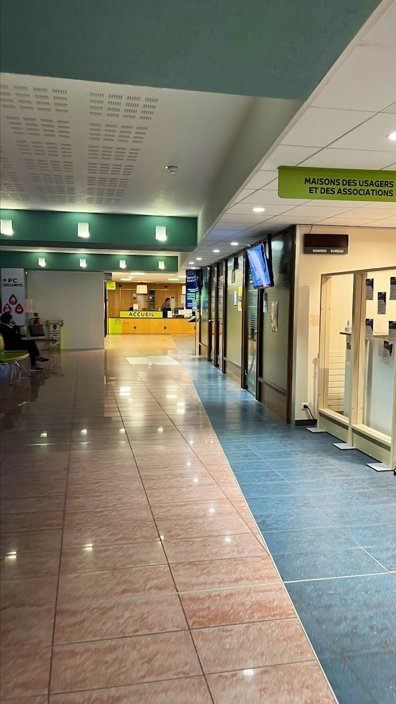 Polyclinique Saint-Laurent - Hospitalité Saint-Thomas de Villeneuve