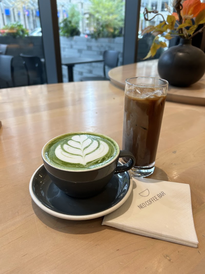 NEO COFFEE BAR BAY X COLLEGE photo 4
