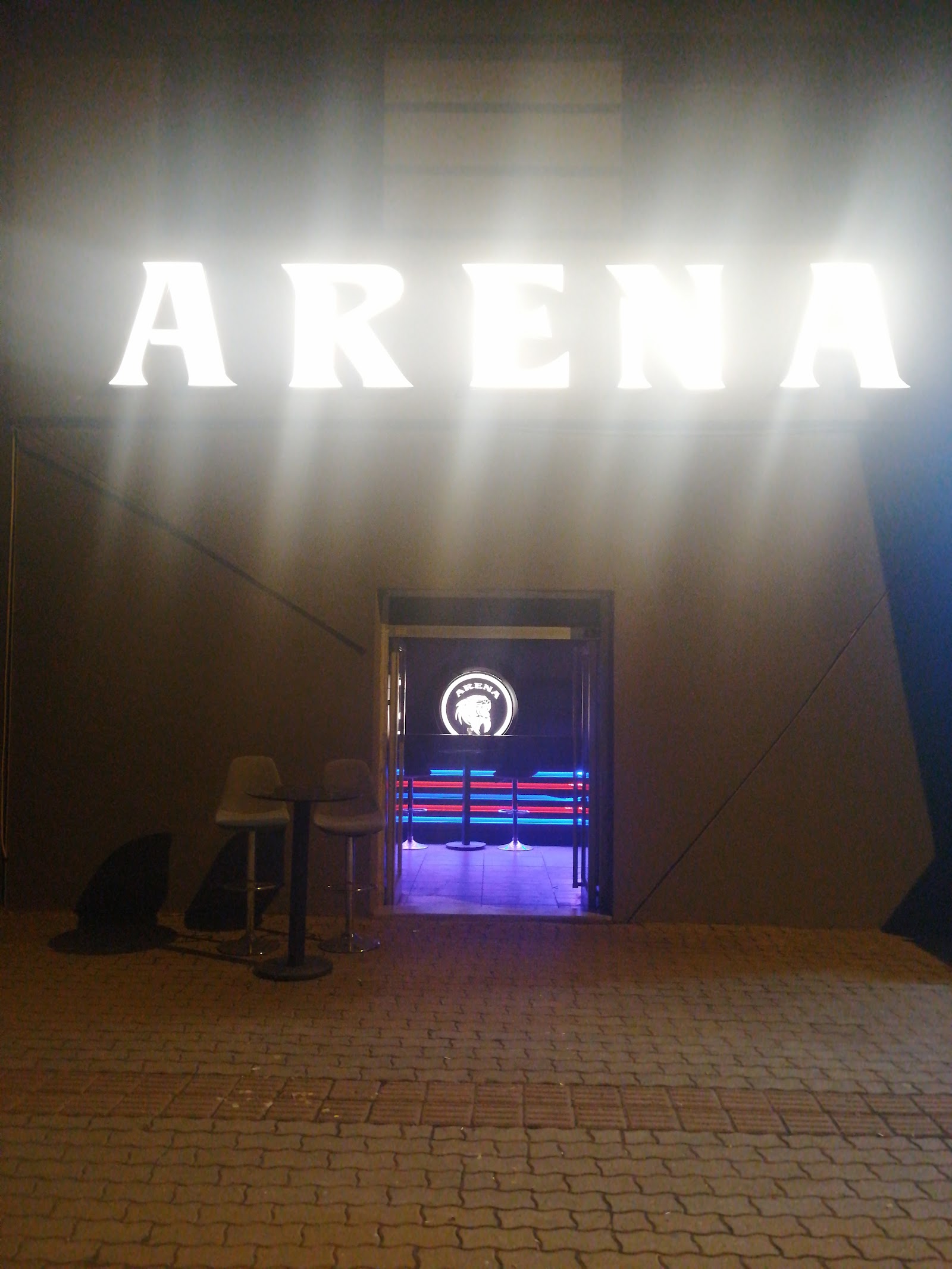 ARENA CLUP mekanı