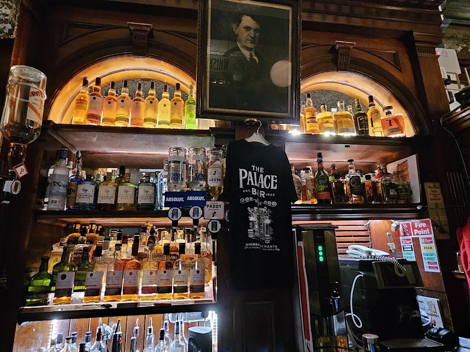 The Palace Bar fotoğraf 1