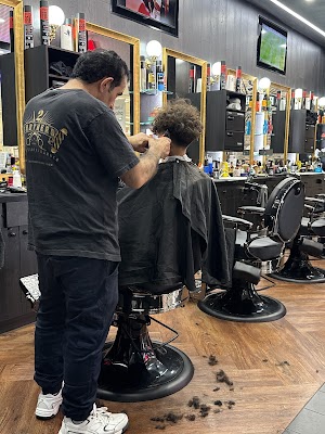 2 Brothers Traditional Barber photo 2