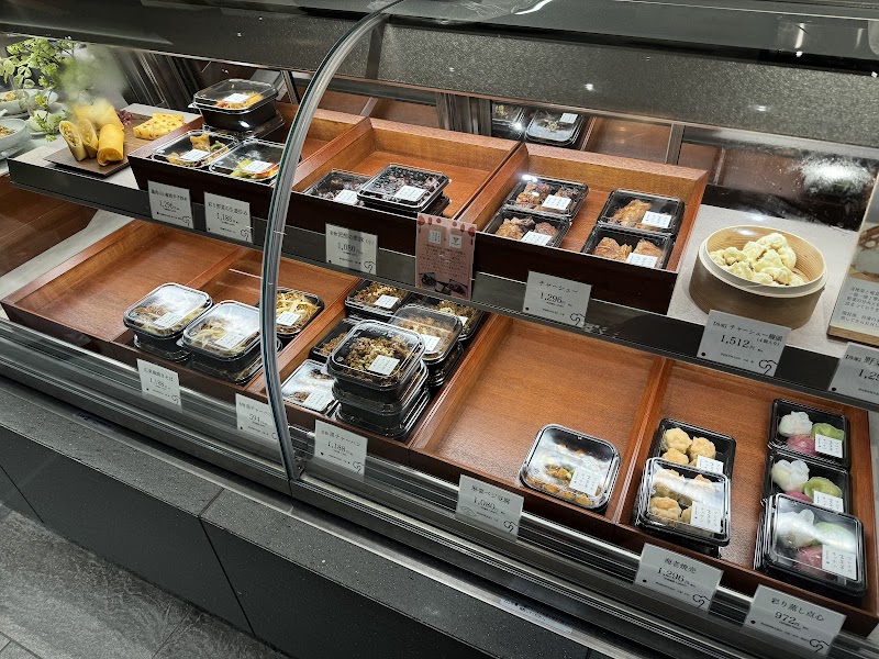 富麗華キッチン>