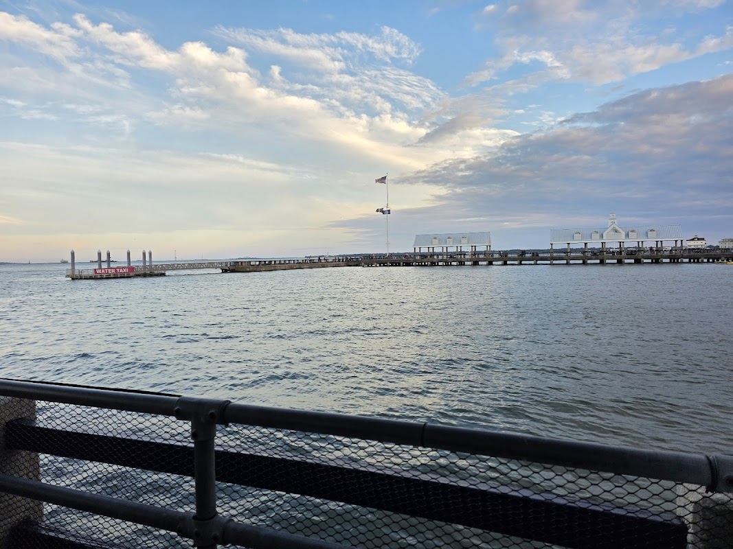 Fleet Landing Restaurant & Bar photo 5